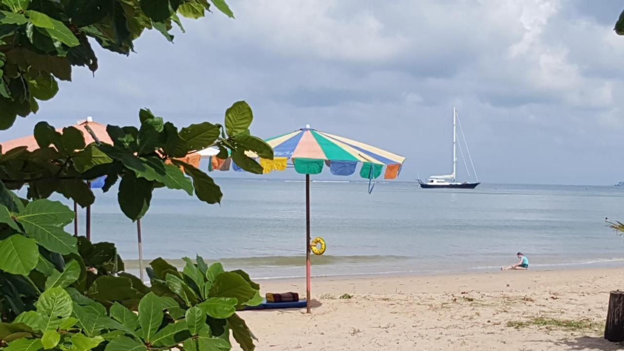 Chez Charly Bungalow Nai Yang Beach Esterno foto