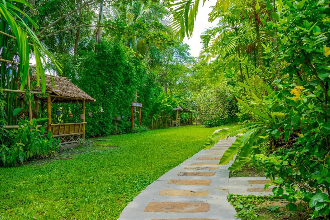 Chez Charly Bungalow Nai Yang Beach Esterno foto