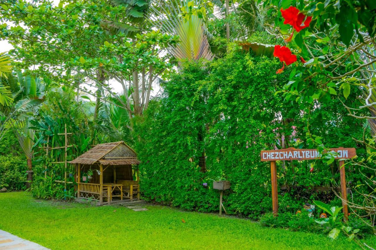 Chez Charly Bungalow Nai Yang Beach Esterno foto